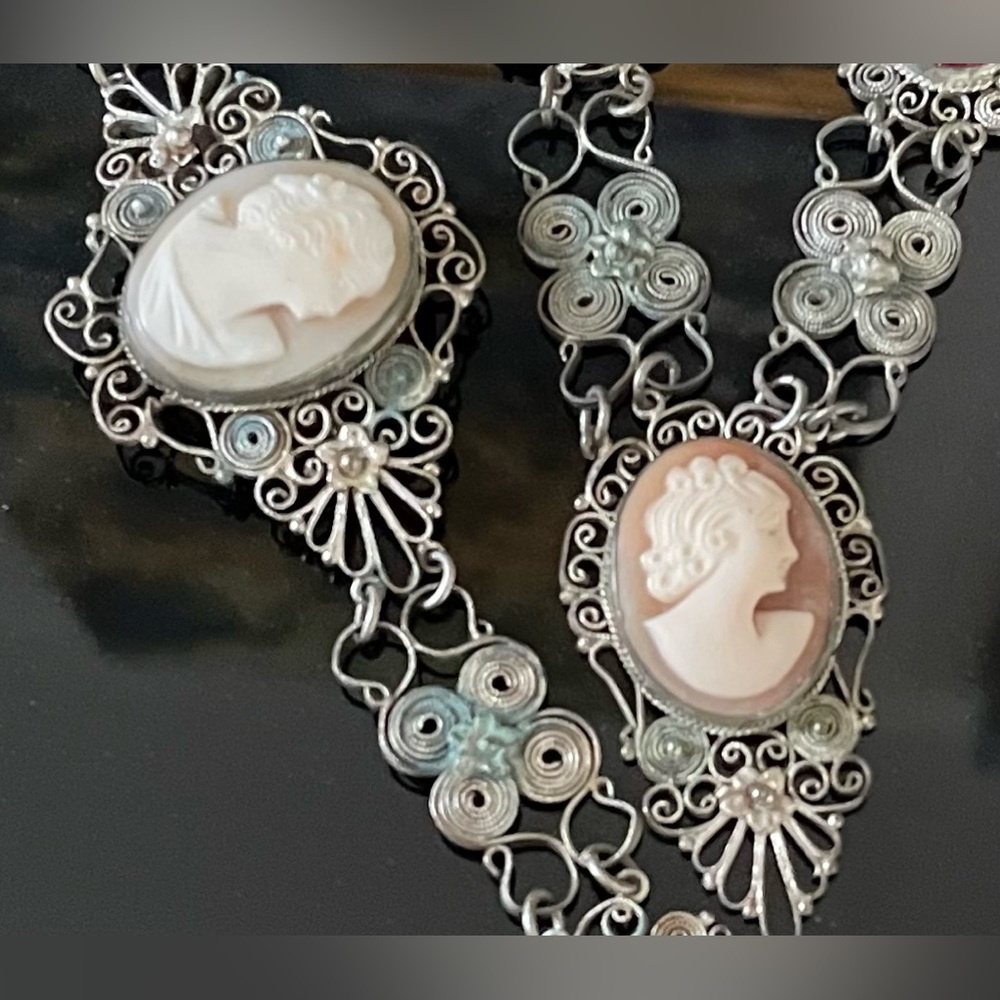 Antique Cameo Necklace and Bracelet Set Carved Shell Cameo Filigree Early 1900s - Picture 2 of 16